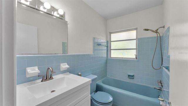 2303 COVENTRY AVENUE, Lakeland, FL 33803