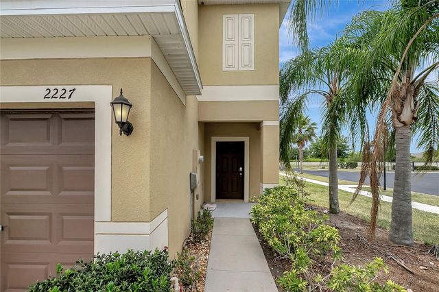2227 GOLDEN FALCON DRIVE, Ruskin, FL 33570