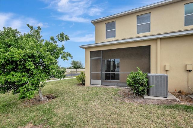 2227 GOLDEN FALCON DRIVE, Ruskin, FL 33570