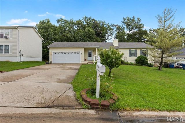 1053 Wrigley Circle, Warrenton, MO 63383