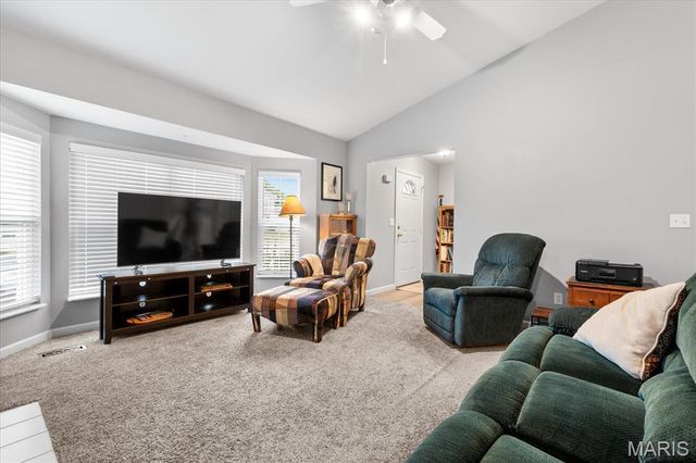 1053 Wrigley Circle, Warrenton, MO 63383