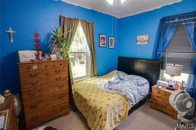 3308 Fernwood Avenue, Alton, IL 62002