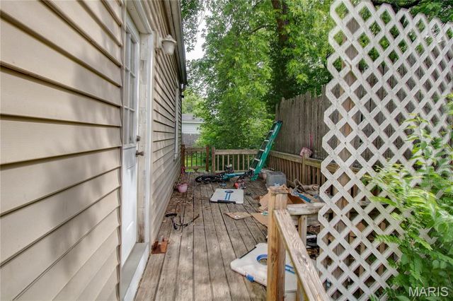 3308 Fernwood Avenue, Alton, IL 62002