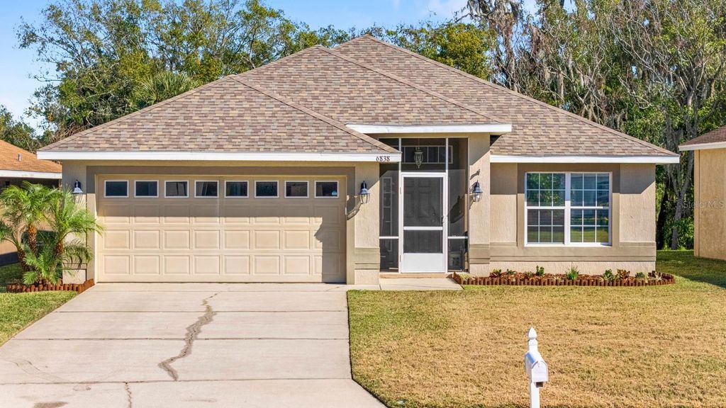 6838 SHIMMERING DRIVE, Lakeland, FL 33813