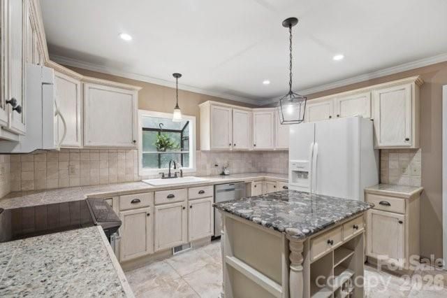 4013 Carlton Drive 1, Claremont, NC 28610