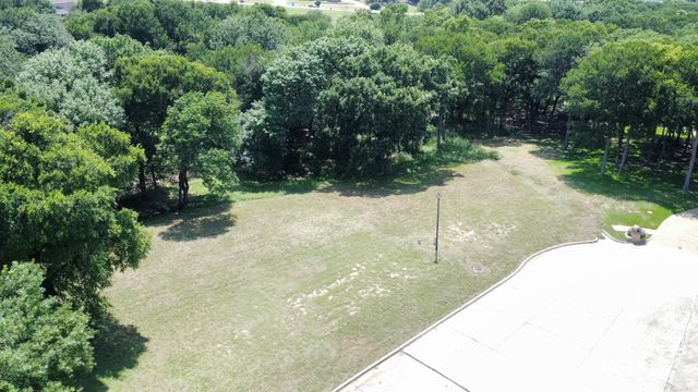 2414 Summer Brook Court, Cedar Hill, TX 75104