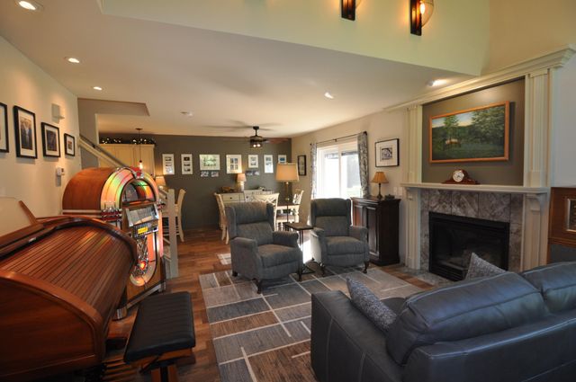 8846 92nd Street S, Cottage Grove, MN 55016