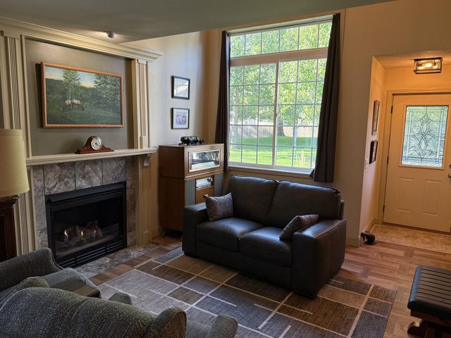 8846 92nd Street S, Cottage Grove, MN 55016