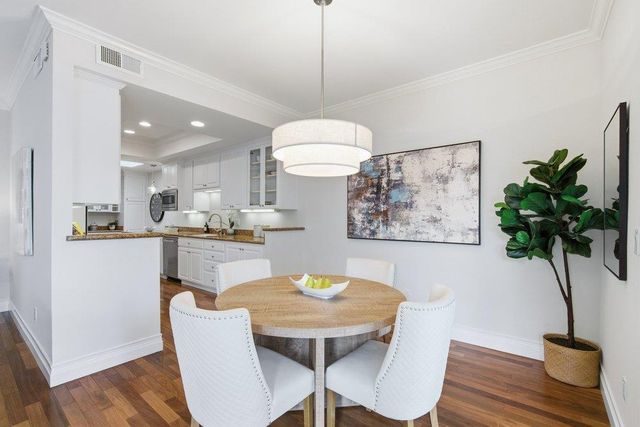 1318 Woodside Road, Redwood City, CA 94061