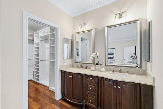 1318 Woodside Road, Redwood City, CA 94061