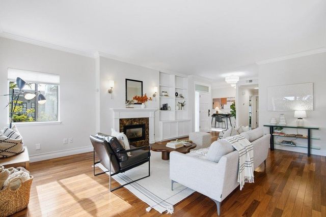 1318 Woodside Road, Redwood City, CA 94061