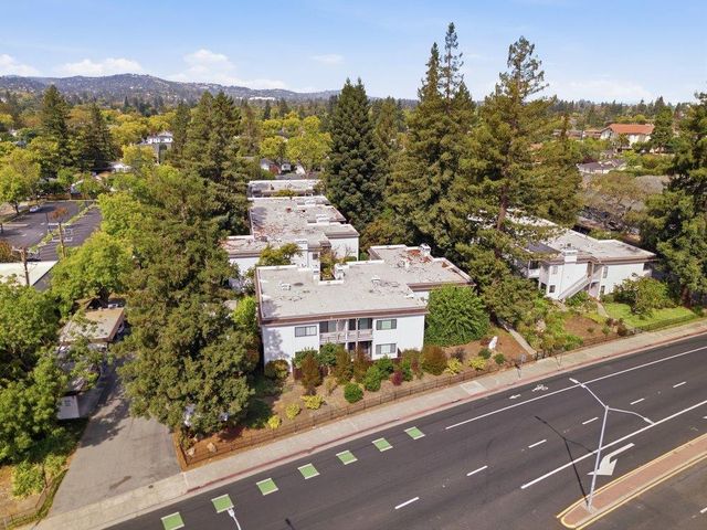 1318 Woodside Road, Redwood City, CA 94061