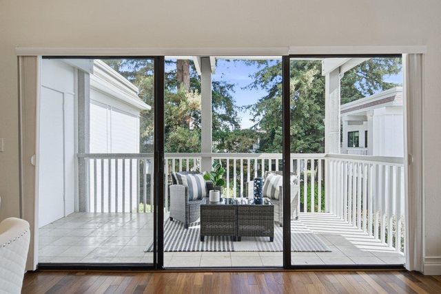 1318 Woodside Road, Redwood City, CA 94061