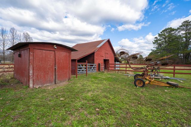 210 N Division Street, Donaldson, AR 71941