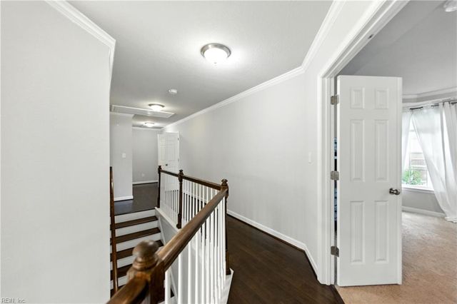 700 Renee LN, Chesapeake, VA 23322
