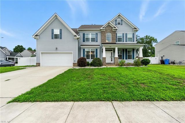 700 Renee LN, Chesapeake, VA 23322