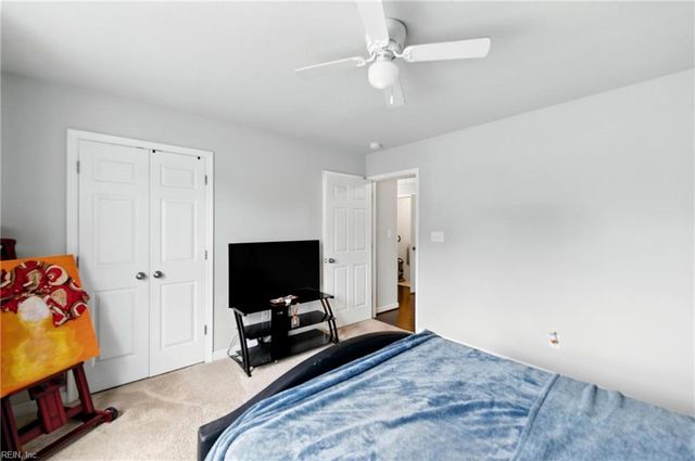 700 Renee LN, Chesapeake, VA 23322