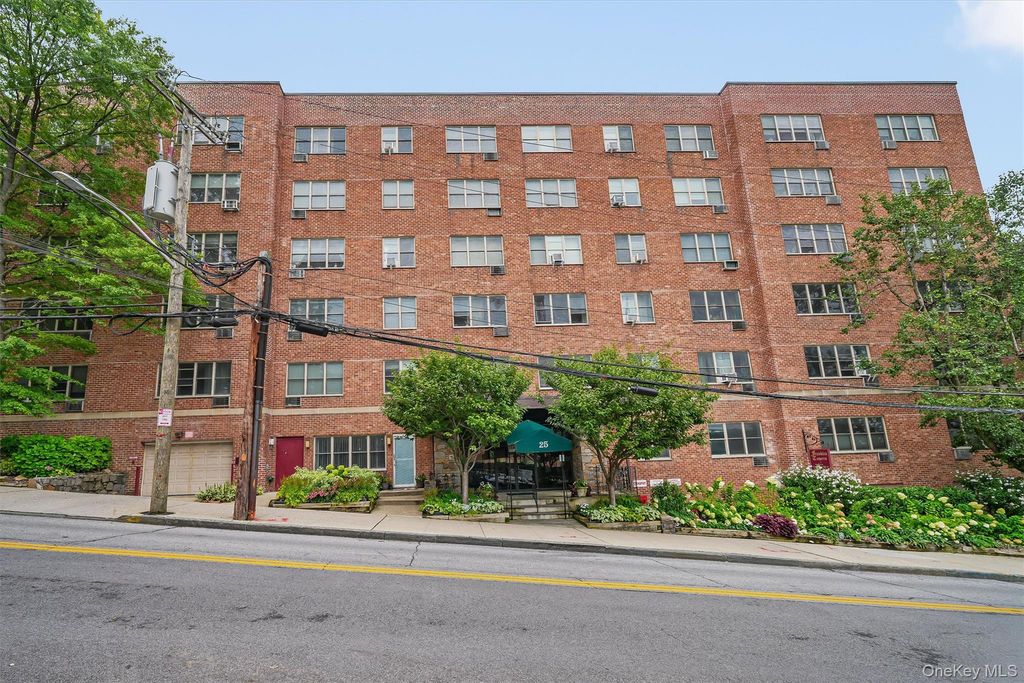 25 Franklin Avenue 6C, White Plains, NY 10601 — exterior