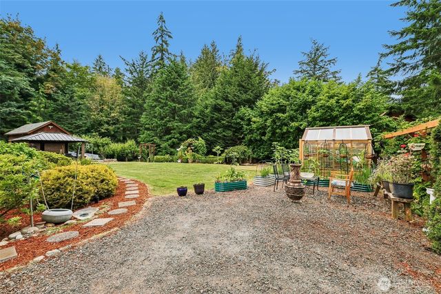 1834 Lake Drive, Camano Island, WA 98282