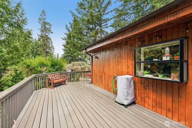 1834 Lake Drive, Camano Island, WA 98282