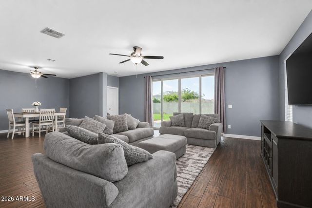 30641 W MULBERRY Drive, Buckeye, AZ 85396