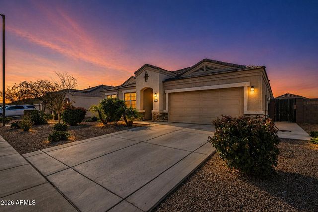 30641 W MULBERRY Drive, Buckeye, AZ 85396
