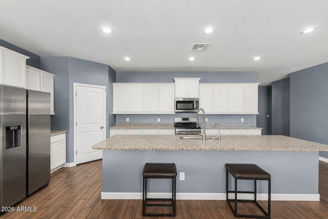 30641 W MULBERRY Drive, Buckeye, AZ 85396
