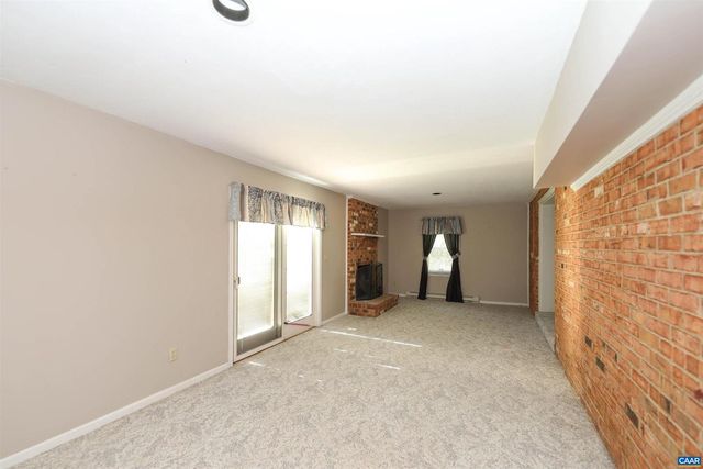 1004 COLEMAN ST, Charlottesville, VA 22901