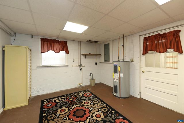 1004 COLEMAN ST, Charlottesville, VA 22901