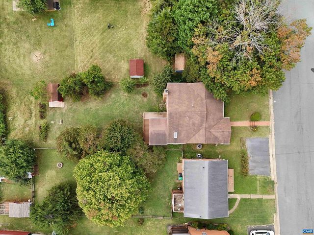 1004 COLEMAN ST, Charlottesville, VA 22901