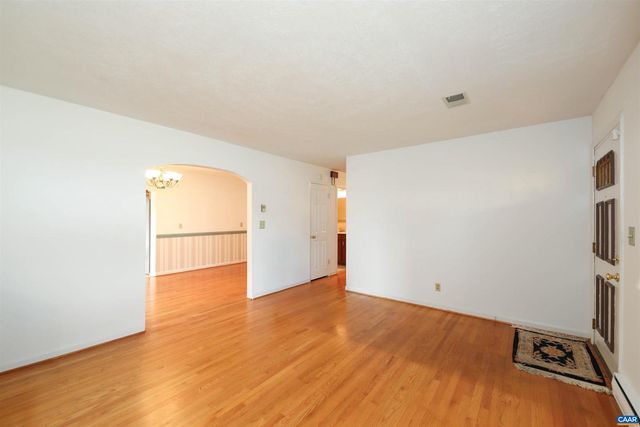 1004 COLEMAN ST, Charlottesville, VA 22901