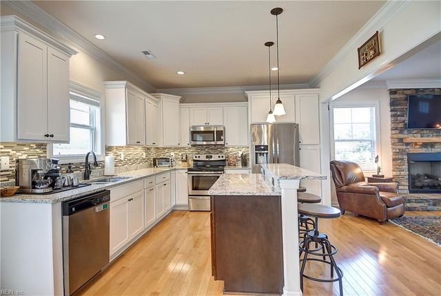 4095 Godwin BLVD, Suffolk, VA 23434