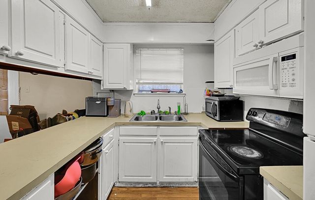 2409 Macarthur Drive, Waco, TX 76708