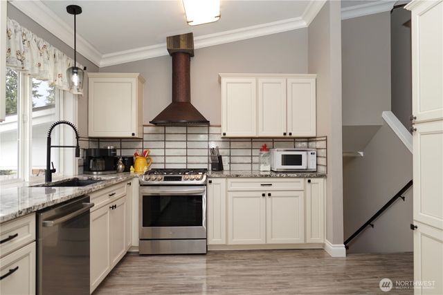 10306 235th Avenue E, Buckley, WA 98321