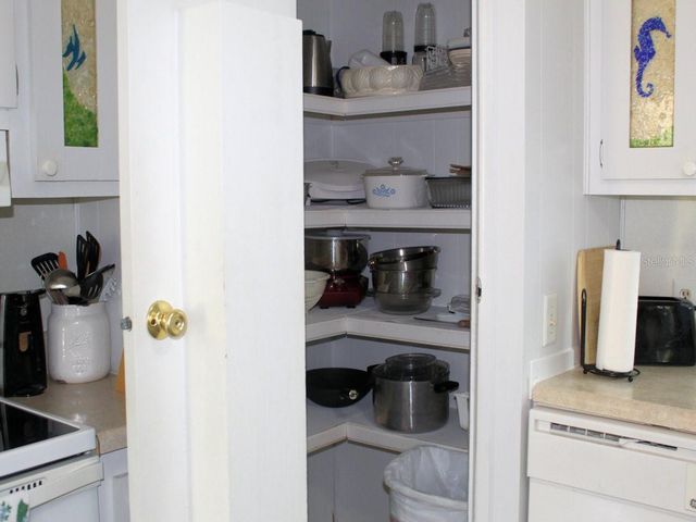 47 THATCH PALM STREET W, Largo, FL 33770