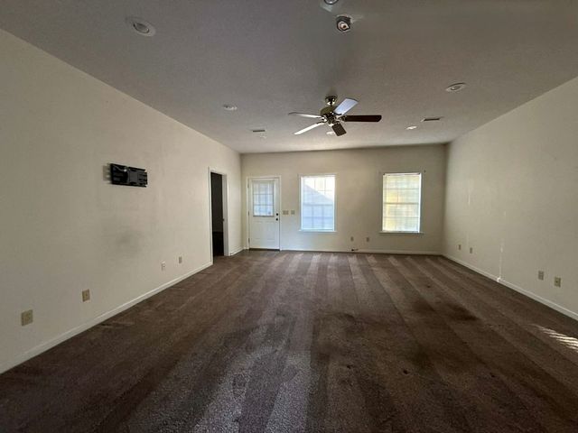 105 Rainbow Drive, Dothan, AL 36303