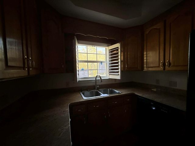 105 Rainbow Drive, Dothan, AL 36303