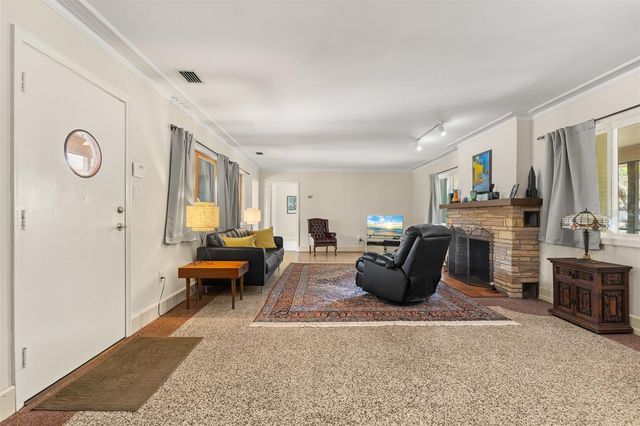 7549 WESTMORELAND DRIVE, Sarasota, FL 34243