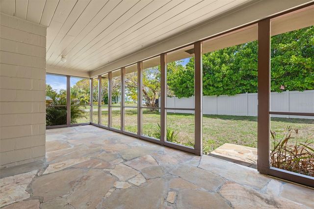 7549 WESTMORELAND DRIVE, Sarasota, FL 34243