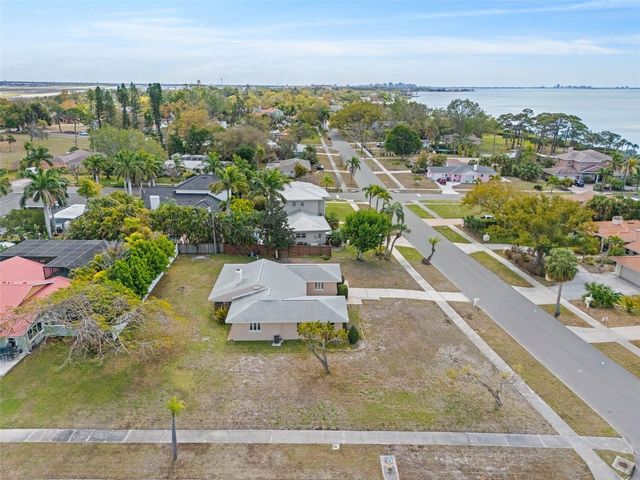 7549 WESTMORELAND DRIVE, Sarasota, FL 34243