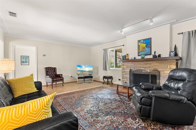 7549 WESTMORELAND DRIVE, Sarasota, FL 34243