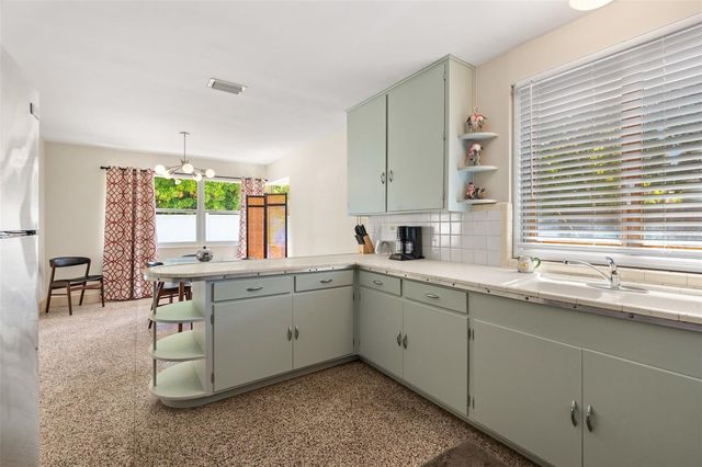 7549 WESTMORELAND DRIVE, Sarasota, FL 34243