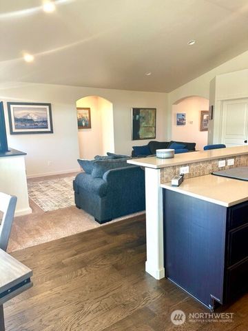 813 Madeleine Court, East Wenatchee, WA 98802