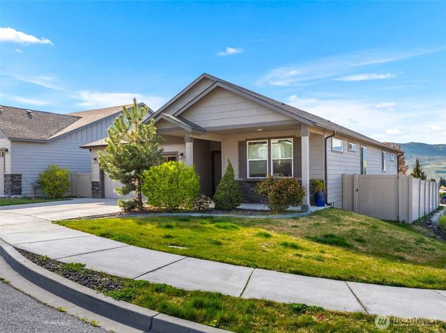 813 Madeleine Court, East Wenatchee, WA 98802