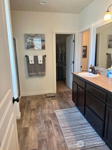 813 Madeleine Court, East Wenatchee, WA 98802