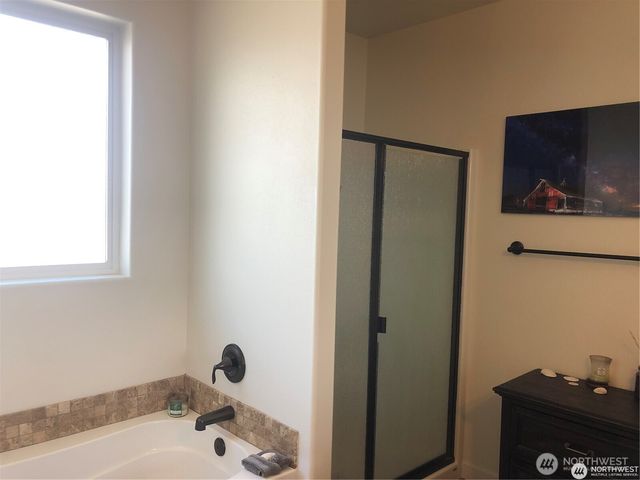 813 Madeleine Court, East Wenatchee, WA 98802