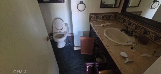 49086 Eisenhower Drive, Indio, CA 92201