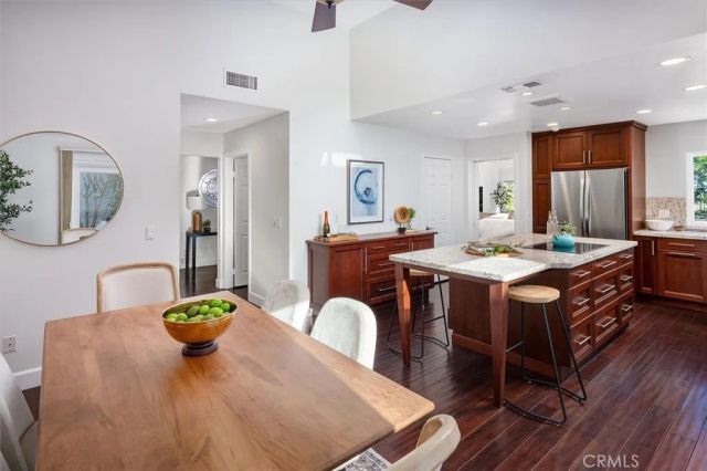 25912 Bellis, Valencia, CA 91355