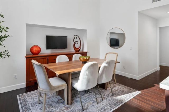 25912 Bellis, Valencia, CA 91355