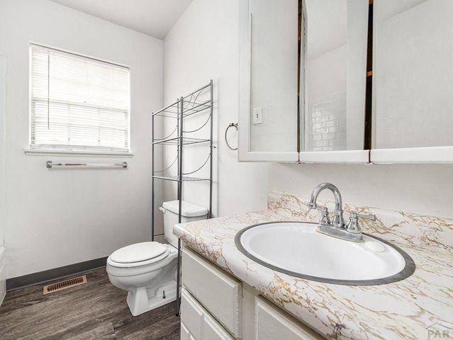 3219-3221 Baltimore Ave, Pueblo, CO 81008